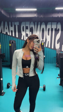 ca8024cf a1d2 49de ac74 aa2813752224 214x380